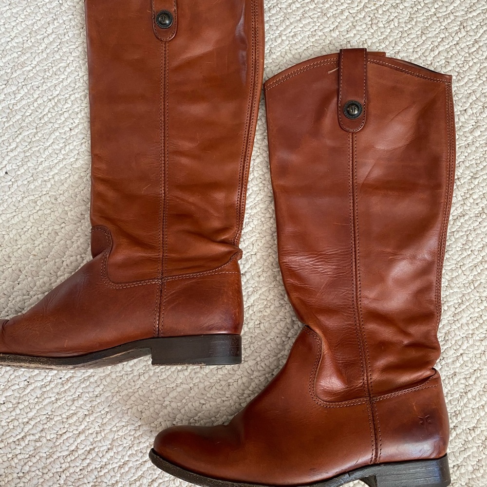 Frye Boot Melissa Button - Picture 4 of 7